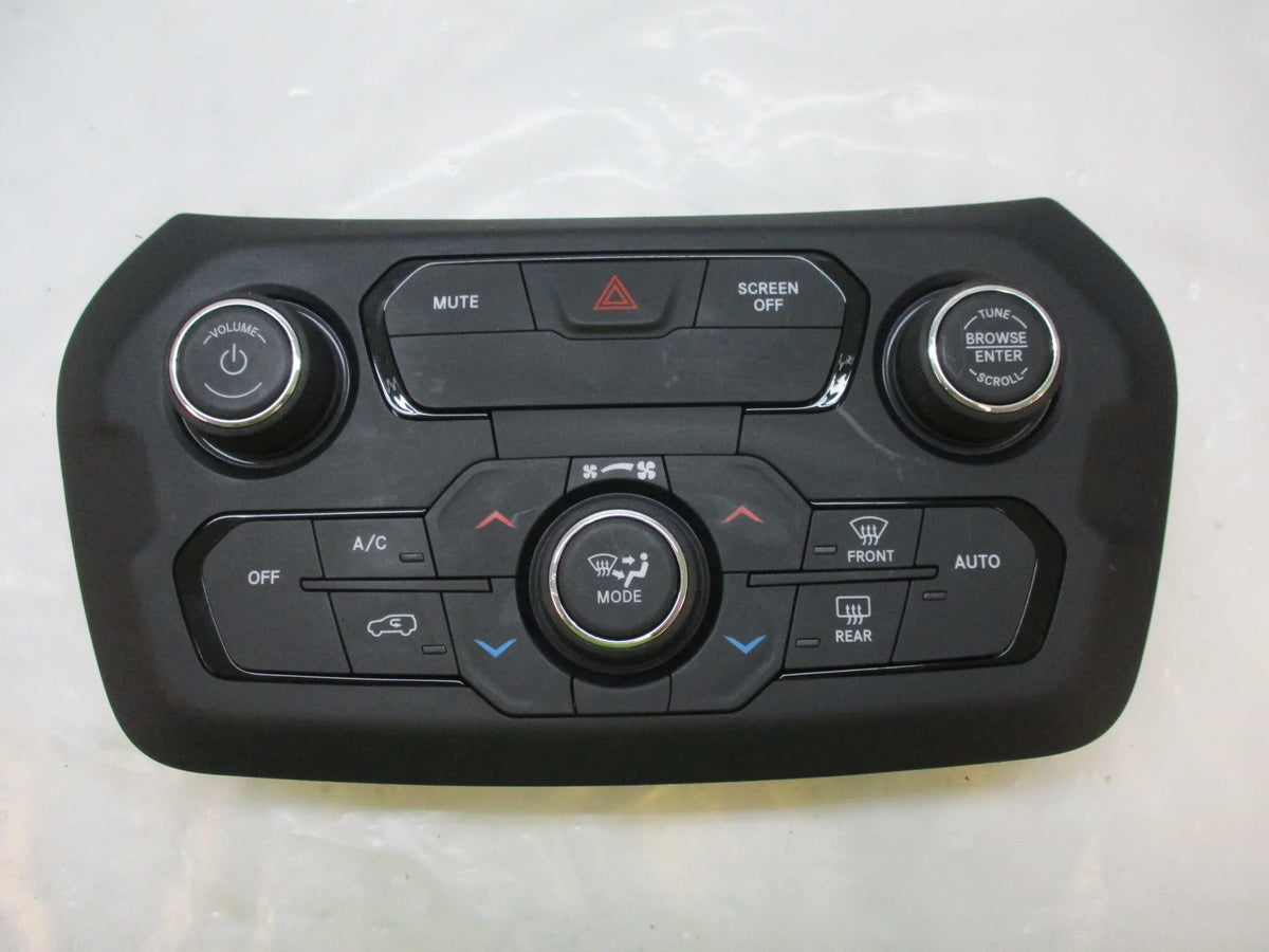 Radio Heater AC Climate Control OEM Renegade 19 (Good) Jeep 18 & Panel LKQ Pre-Owned 20