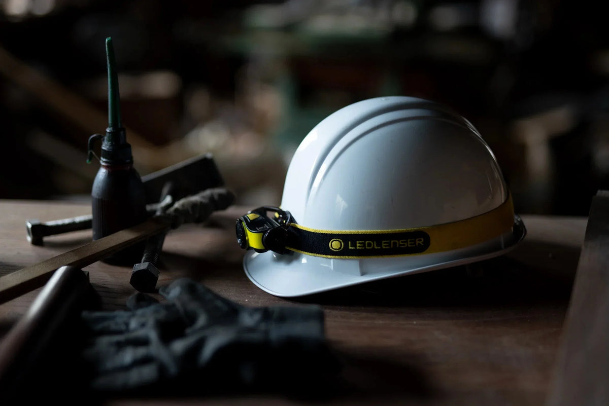 Batteries or High Power 400 Lightweight, LEDLENSER Alkaline Headlamp, Lumens, IH5R Rechargeable LED AA