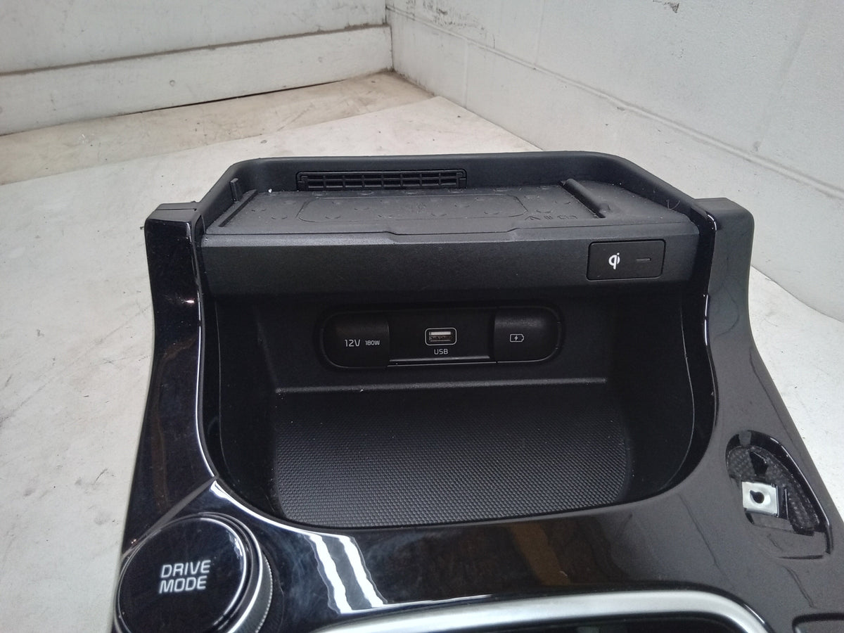 Charger Seltos And 21 OEM W/ (Good) Kia Center Phone Pre-Owned USB Floor Ports Console