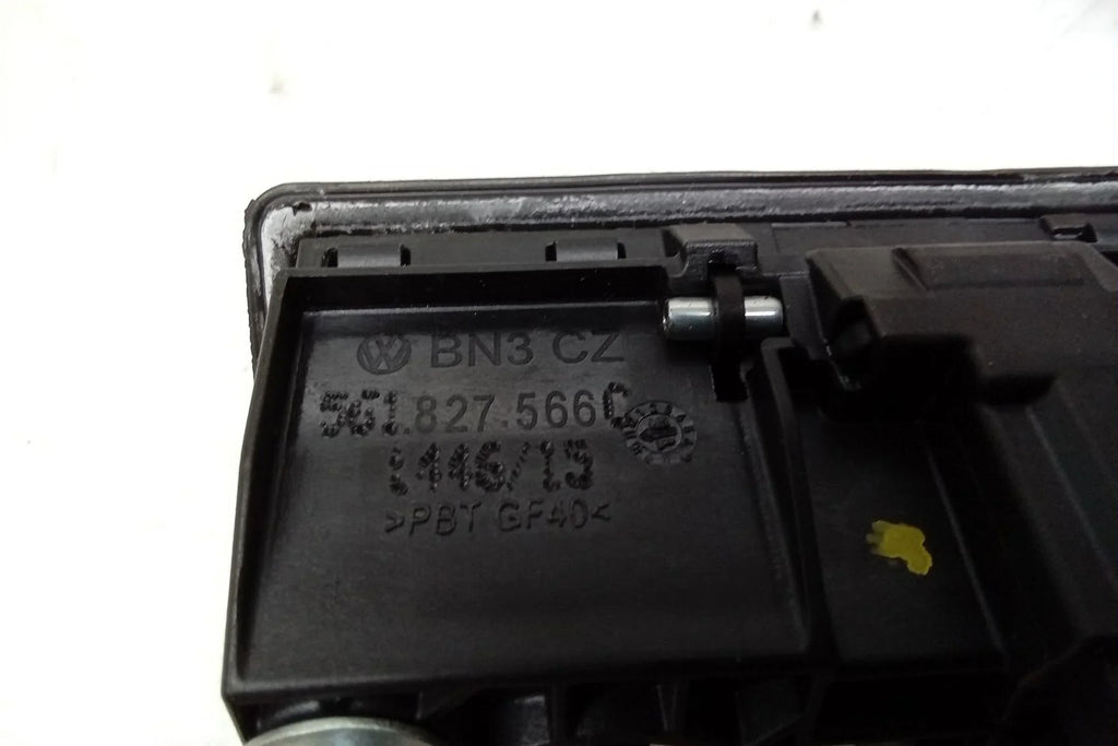 Decklid Volkswagen Passat 16 (Good) OEM Backup Mounted Pre-Owned Camera 2016