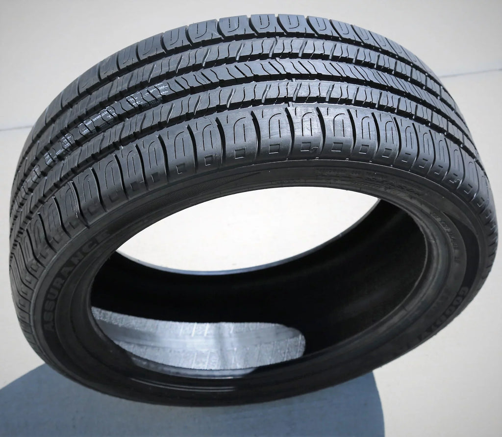 Season 91V 4 Fusion SEL Tires (FOUR) Goodyear of A/S 225/45R18 All-Season Ford All Fits: 2008-12 Toyota Assurance 2012 XLE, Camry Set