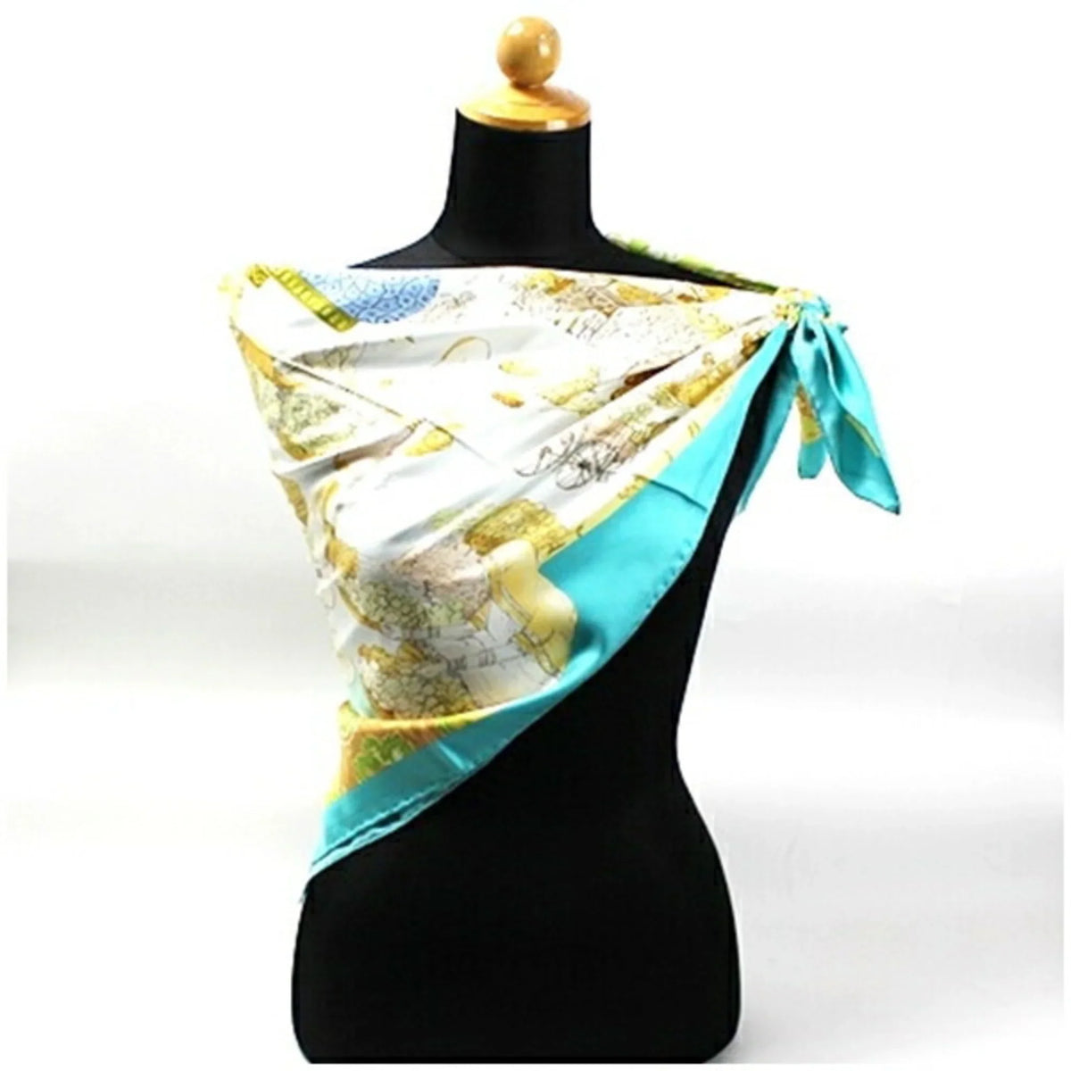 Pre-Owned New) Tapestry Women's Scarf Ferragamo Silk (Like Salvatore Muffler