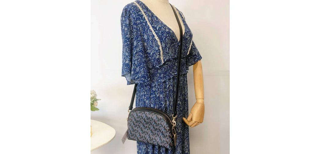 CF343 Coach Coach Madi IN Crossbody Print Monogram Navy With
