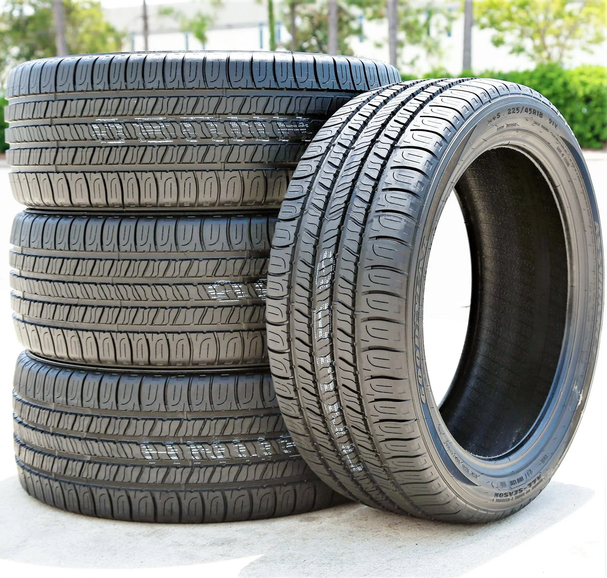 Season 91V 4 Fusion SEL Tires (FOUR) Goodyear of A/S 225/45R18 All-Season Ford All Fits: 2008-12 Toyota Assurance 2012 XLE, Camry Set